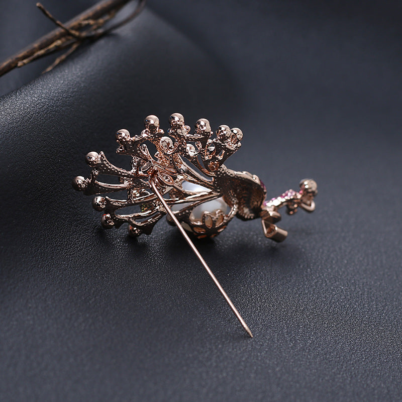 New Peacock Brooch Female Animal Enamel Color Dripping Rhinestone Brooch, Valdore