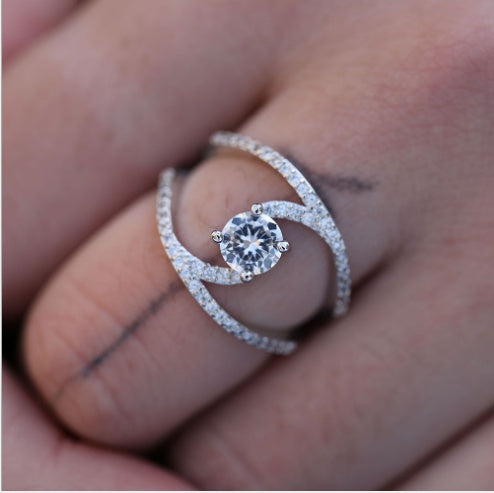 Curved Zircon Wedding Ring for Women | Elegant Engagement Band, valdore