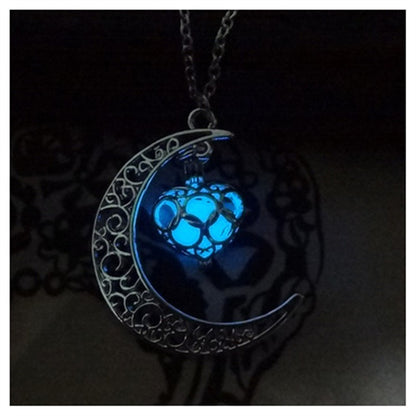 Glowing Pendant Silver Plated Chain Necklace, Valdore