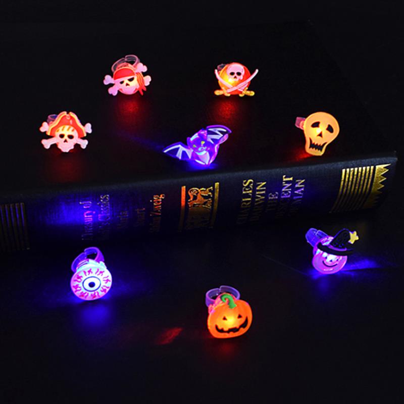 Halloween Decorations Halloween Glowing Brooch Ring, Valdore