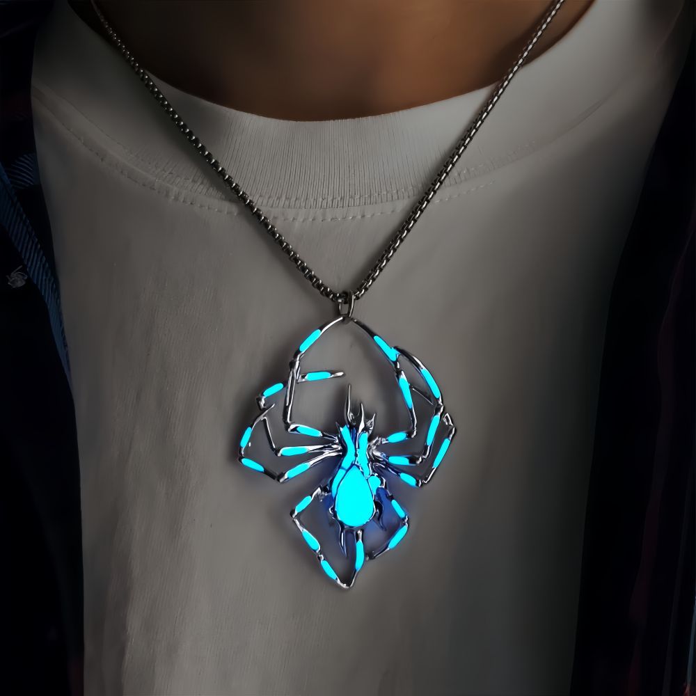 Halloween Glow in the Dark Spider Necklace, Valdore