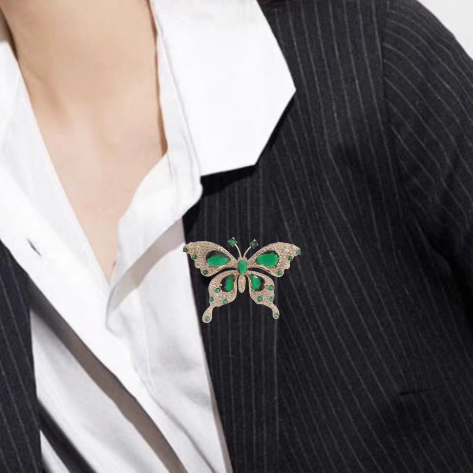 Light Luxury Emerald Butterfly Brooch, Valdore